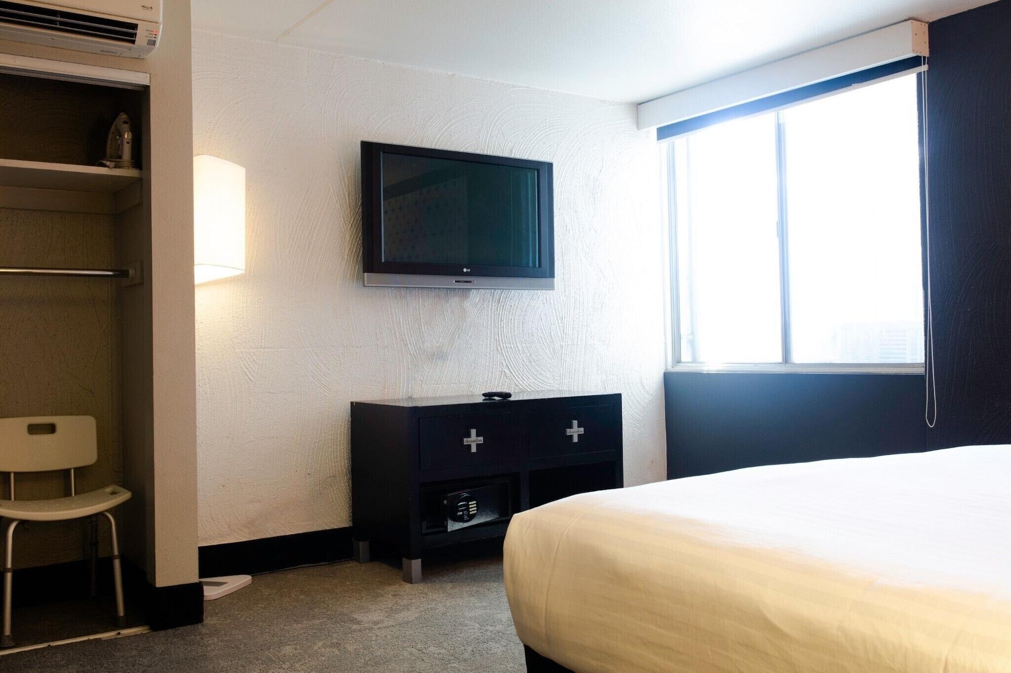 The Clarendon Hotel And Spa (Adults Only) Phoenix Esterno foto