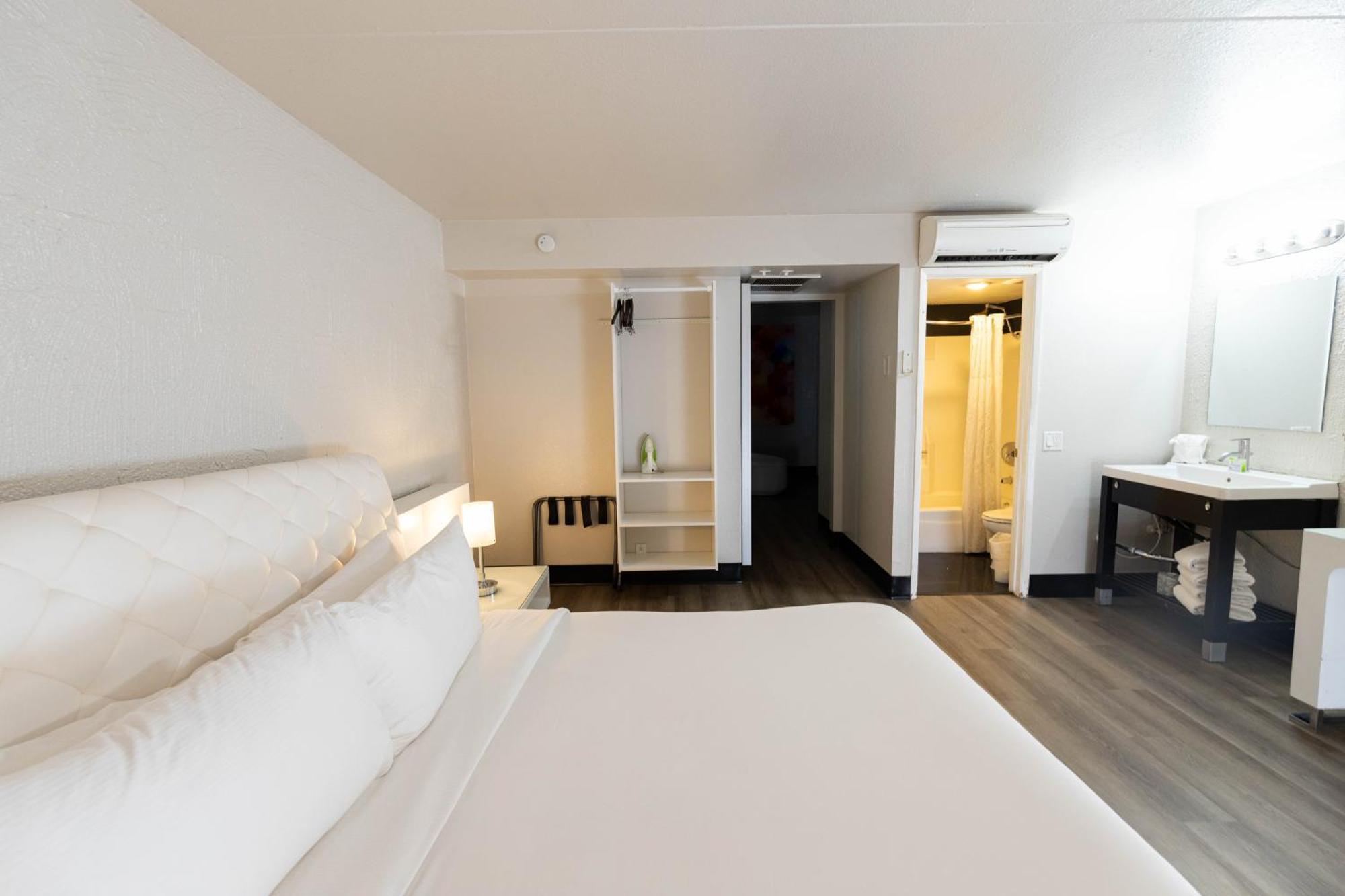 The Clarendon Hotel And Spa (Adults Only) Phoenix Esterno foto