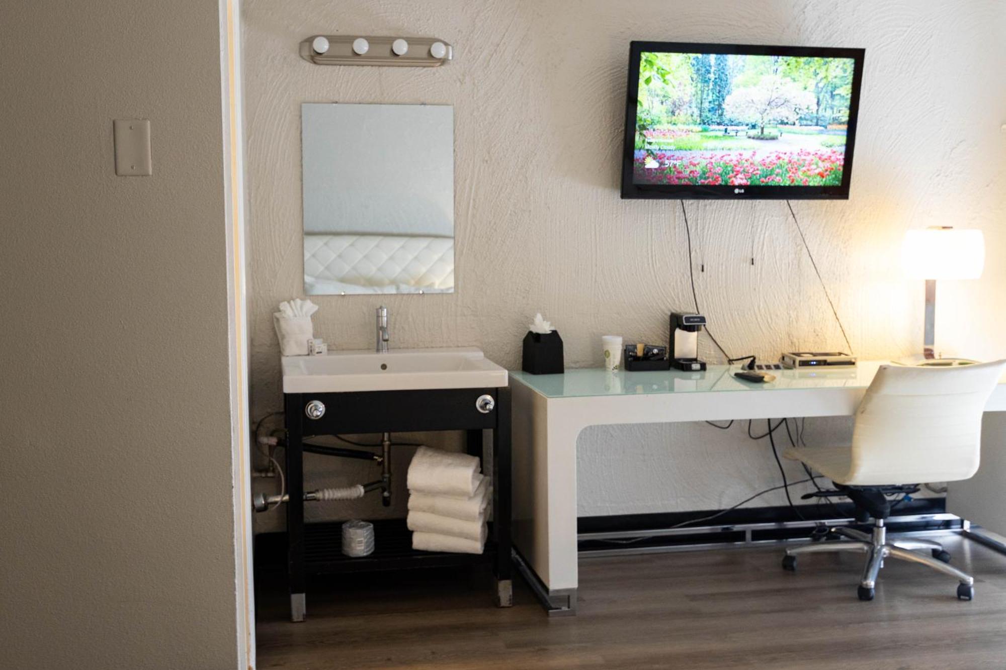 The Clarendon Hotel And Spa (Adults Only) Phoenix Esterno foto